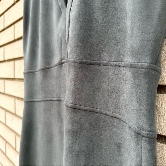 Level 99 Ivan Faux Suede V-Neck Sheath Dress Clearwater Gray Size L Minimalist - Picture 5 of 12